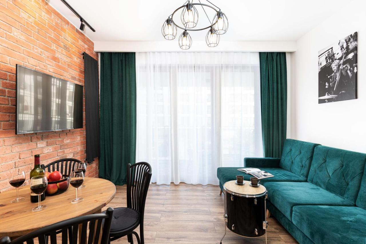 Jazz Station Apartment Go New & Pure Cracóvia Exterior foto