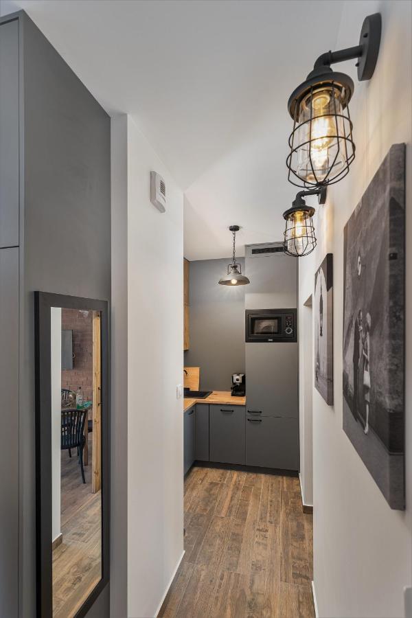 Jazz Station Apartment Go New & Pure Cracóvia Exterior foto